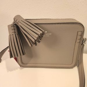 NWT Kate Spade Arla Crossbody in Soft Taupe